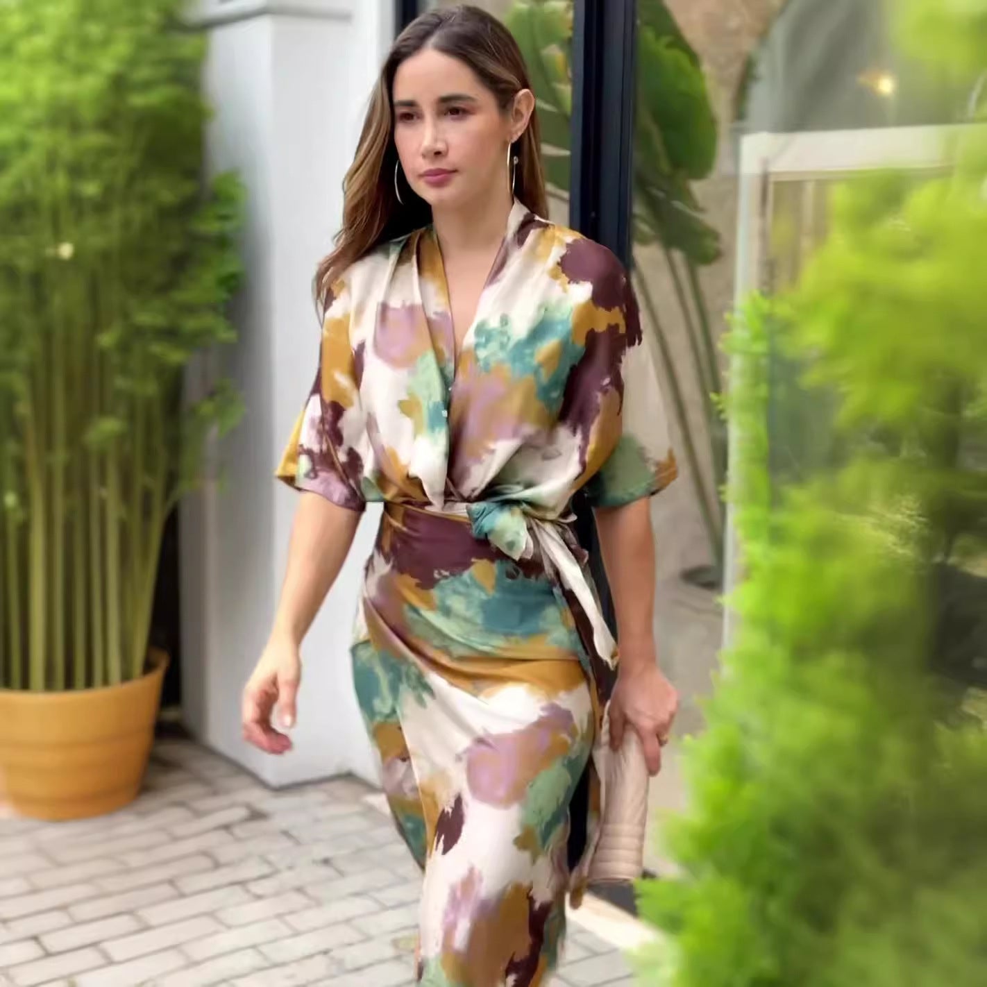 Stefka | Elegante jurk met abstracte print, wrap-stijl voor vrouwen