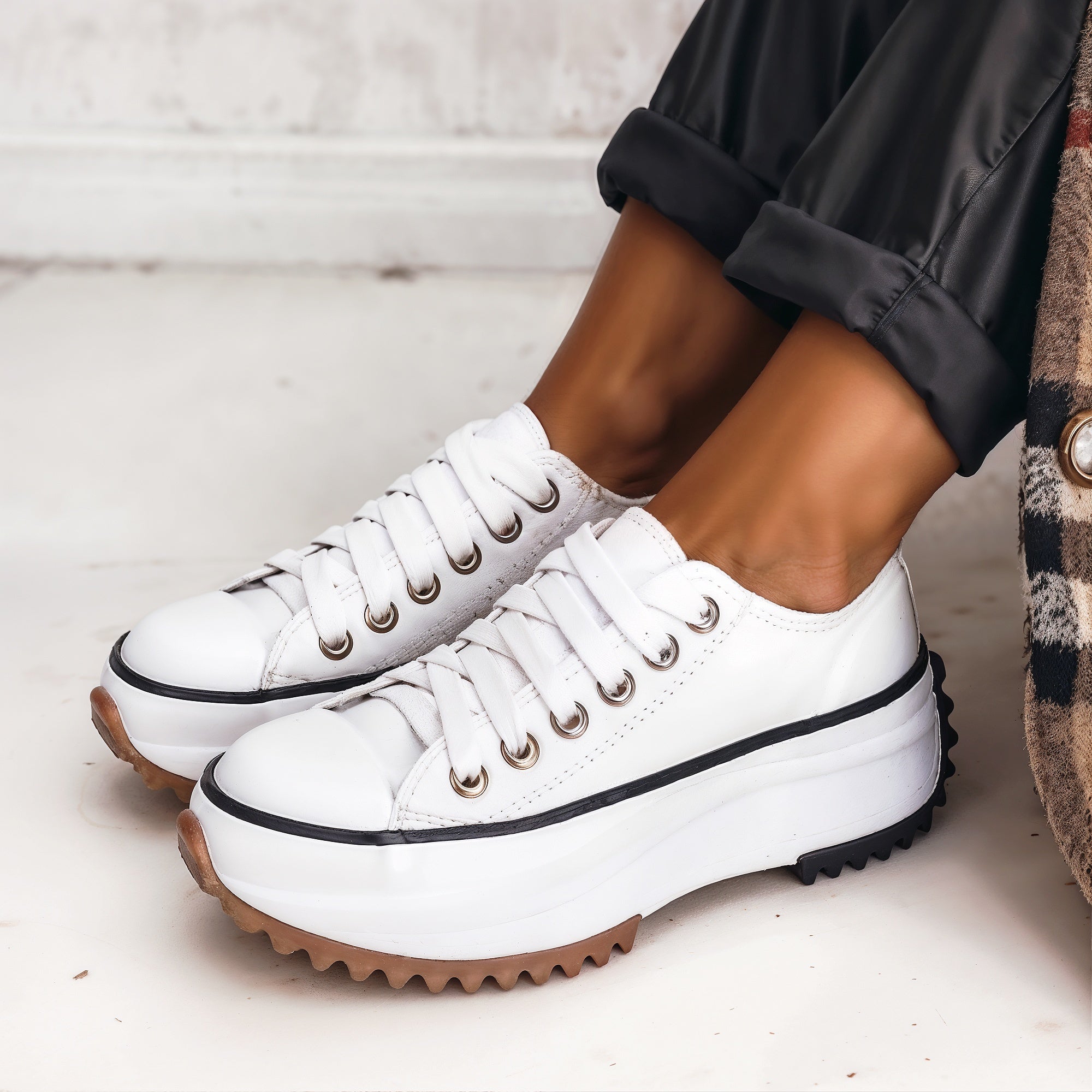 Gloria โ Ultracomfortabele Orthopedische Sneakers op Dikke Zool