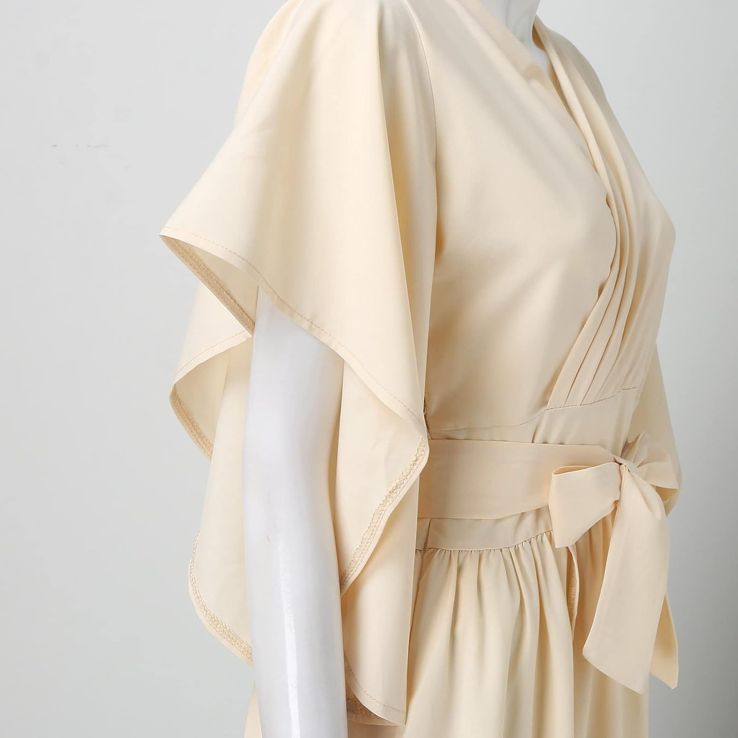 Daria | Damesjurk met vlindermouwen