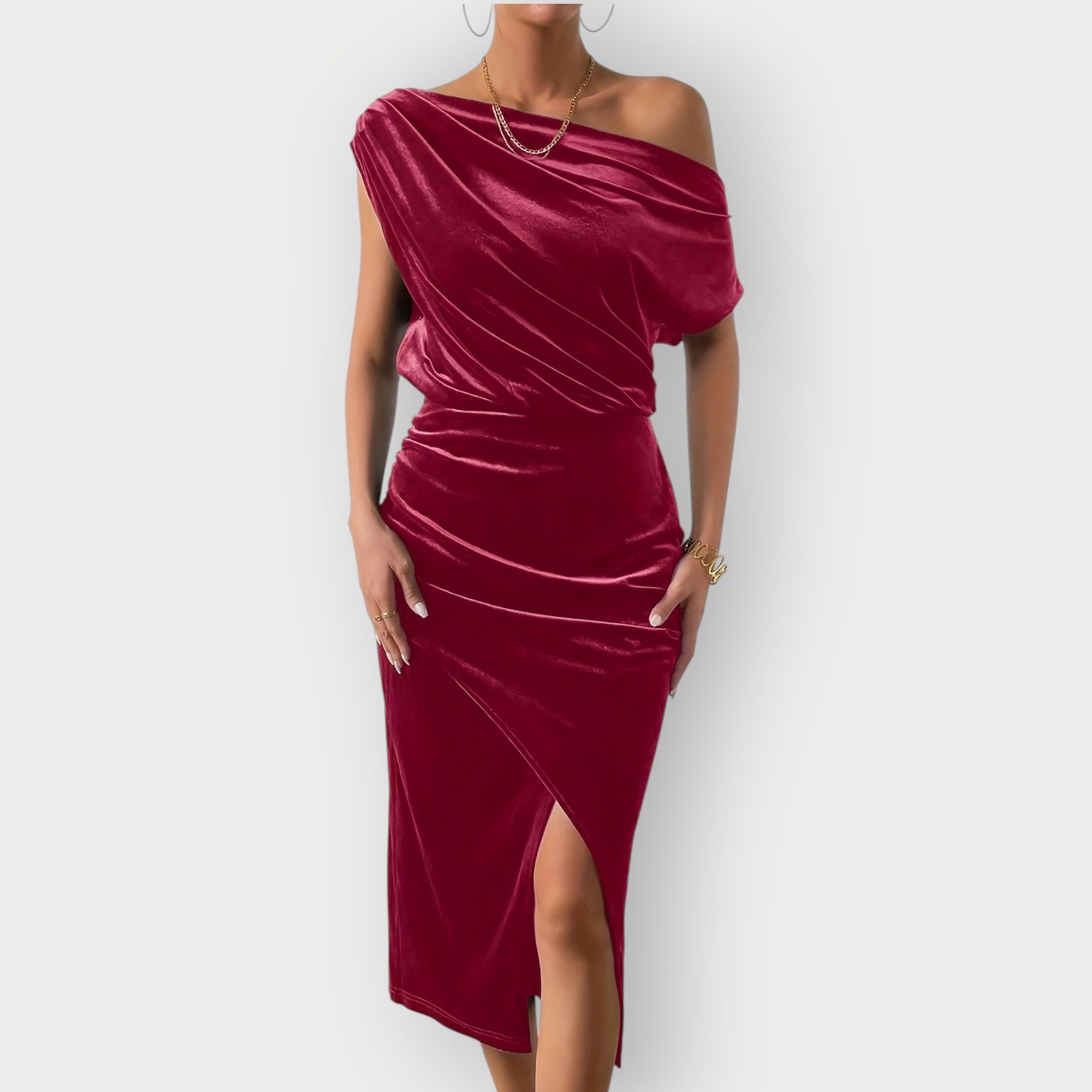 Grecia – Off-Shoulder Draped Velvet Midi Jurk