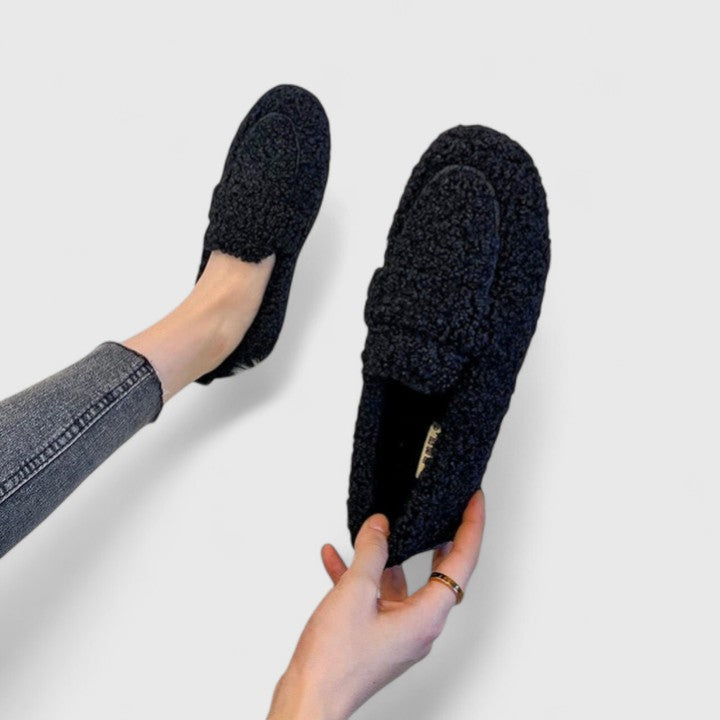 Solenne | Warme slippers met een elegant design